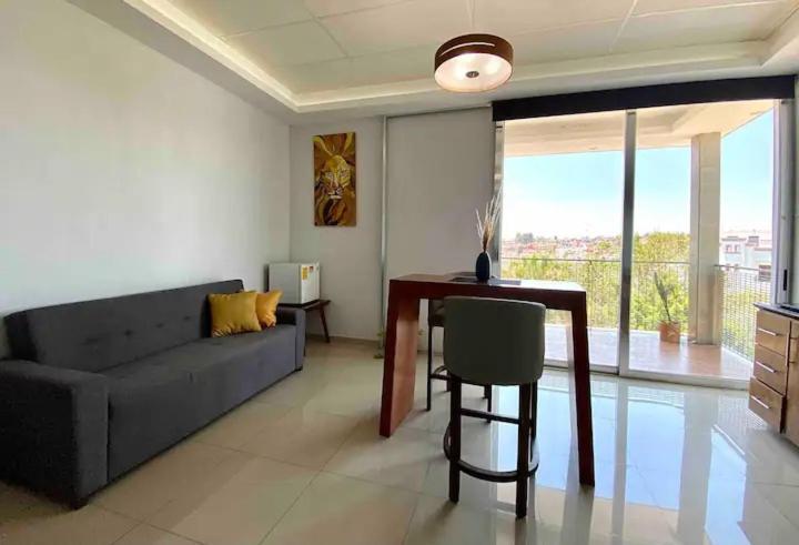 Suites La Gloria Alojamiento Independiente Tepatitlán de Morelos Exterior foto
