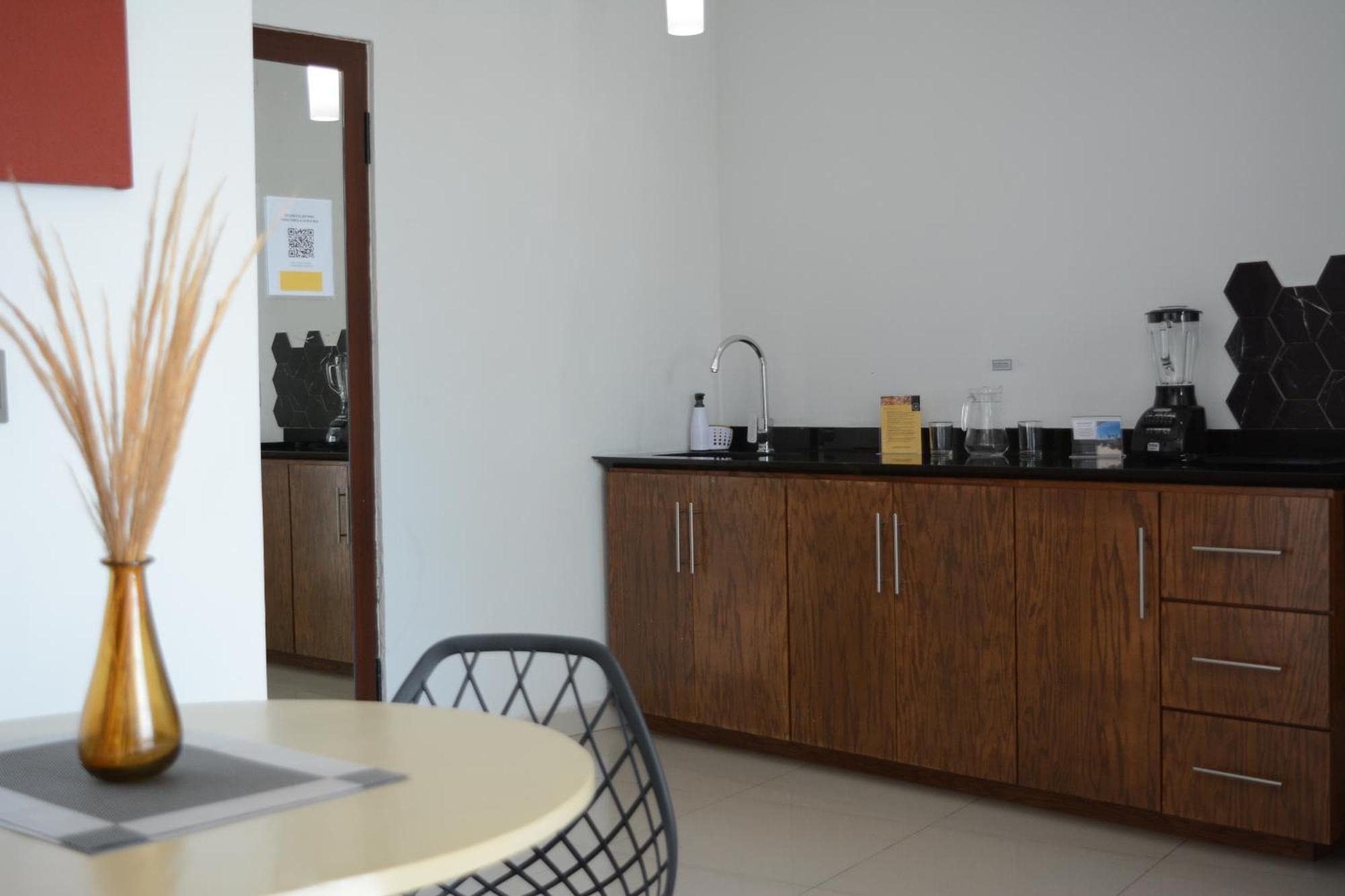 Suites La Gloria Alojamiento Independiente Tepatitlán de Morelos Exterior foto