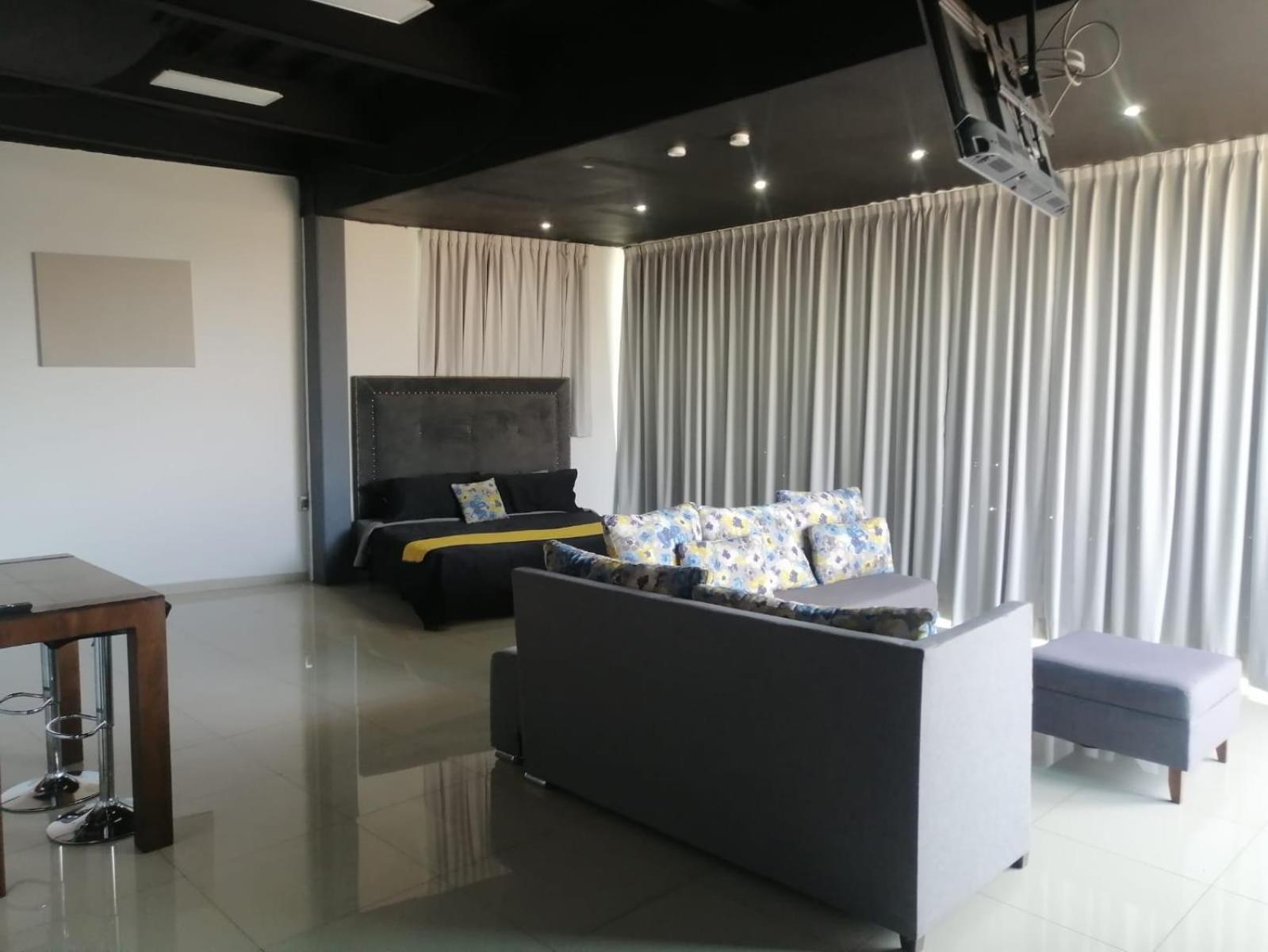 Suites La Gloria Alojamiento Independiente Tepatitlán de Morelos Exterior foto